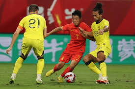 五位奥运冠军领衔 中国跳水队出征世界杯.